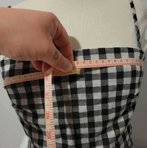 TWO CHOCOLATE RETRO CHECKERED CROP TOP - Picture 11 of 16